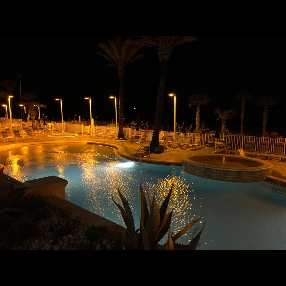 Meet your Posher, Sherry